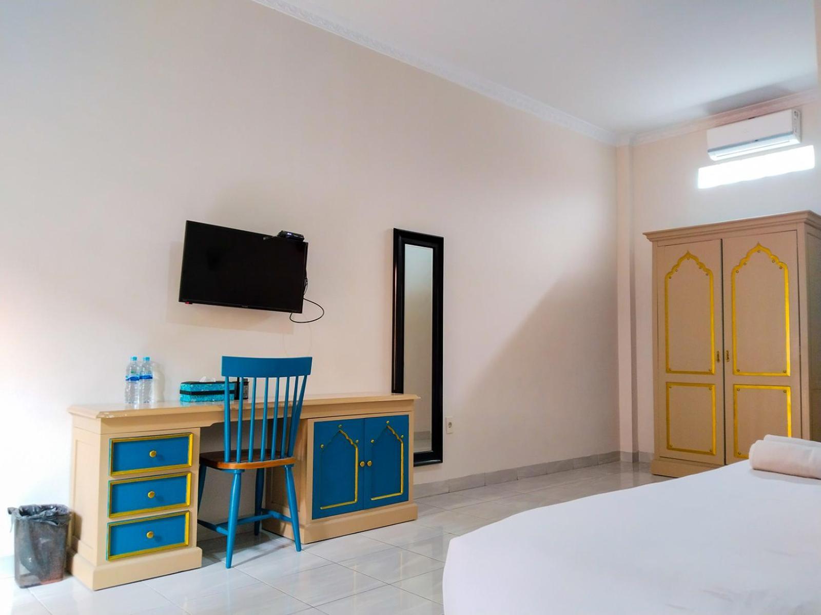 Grand Shaqilla Syariah Hotel Deli Tua Luaran gambar