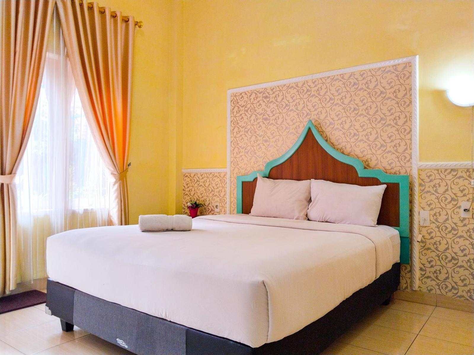 Grand Shaqilla Syariah Hotel Deli Tua Luaran gambar