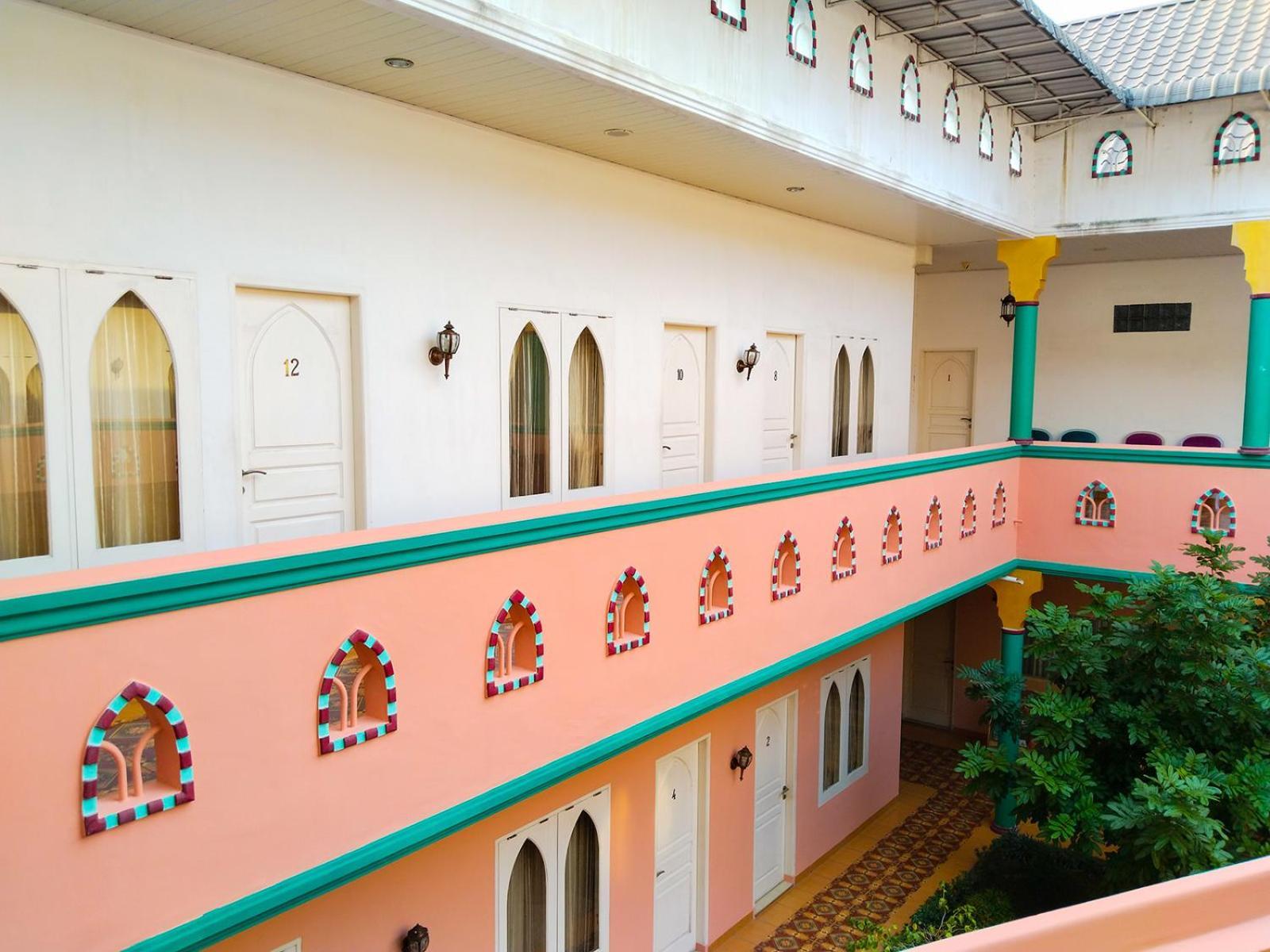 Grand Shaqilla Syariah Hotel Deli Tua Luaran gambar
