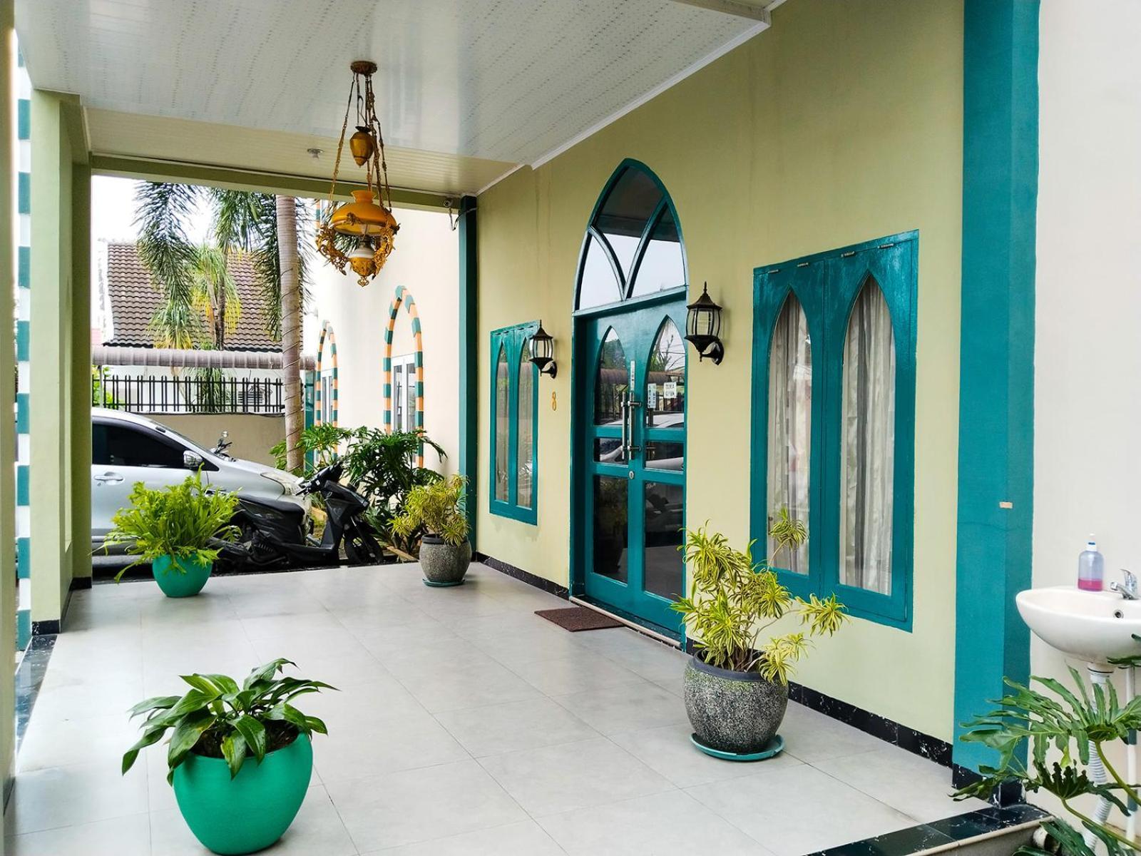 Grand Shaqilla Syariah Hotel Deli Tua Luaran gambar