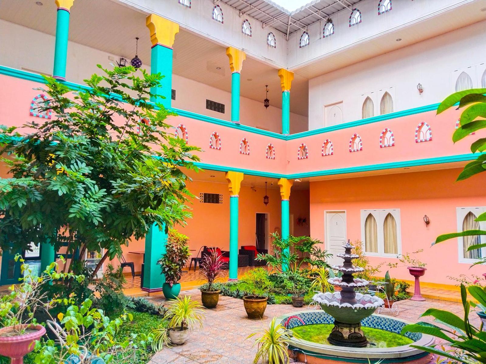 Grand Shaqilla Syariah Hotel Deli Tua Luaran gambar